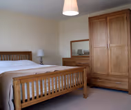 Bedroom at Bletchley Apartment in Milton Keynes