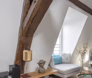 THE ARTSY NEIGHBORHOOD LOVED BY LOCALS & TOURISTS ALIKE-RUE DES GRANDS AUGUSTINS
