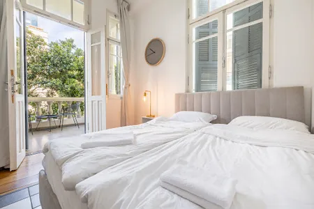 Allenby Serviced Apartment