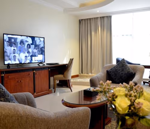 King Abdul Aziz Rd Serviced Apartment