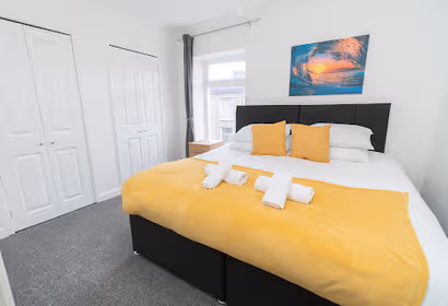 A 3-bed city centre home - Pets welcome