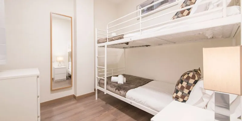 Consell de Cent Serviced Apartment