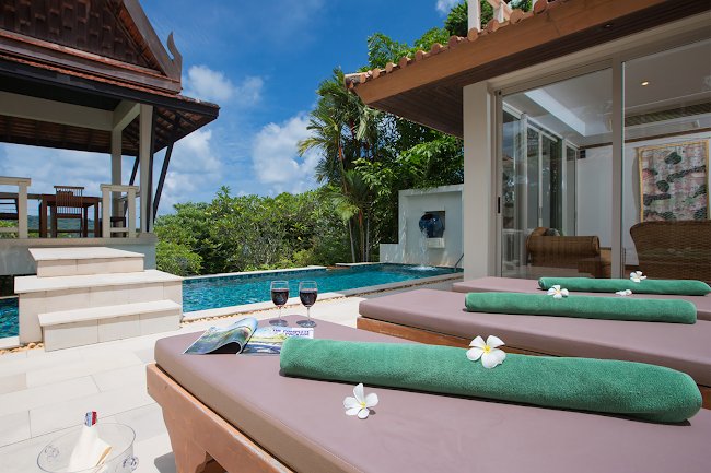 Delightful Villa Near Kata Beach