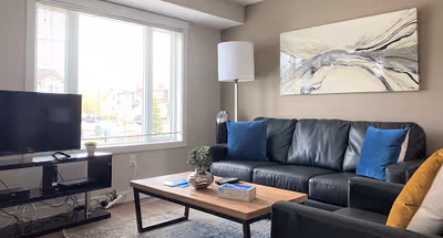 125 St NW Serviced Apartment