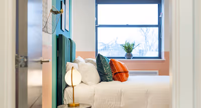 YourApartment - Clifton Village - King Studio