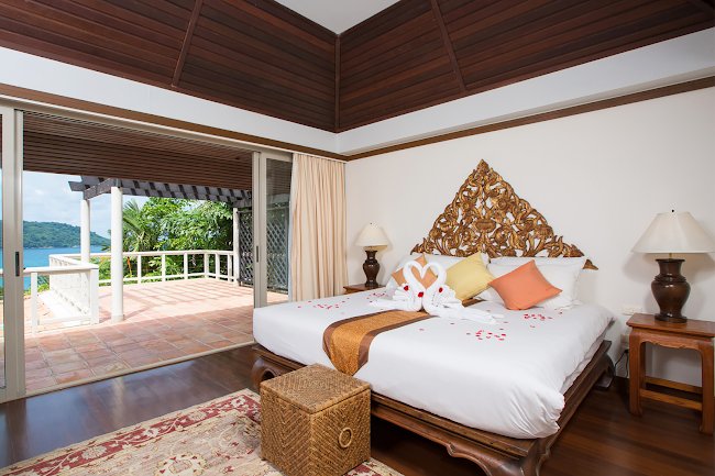Delightful Villa Near Kata Beach