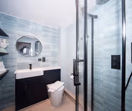 Newly Refurbished! - 2Bed/2Bath Apt - Tube nearby