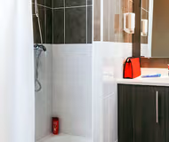 Bathroom at Access Poitiers