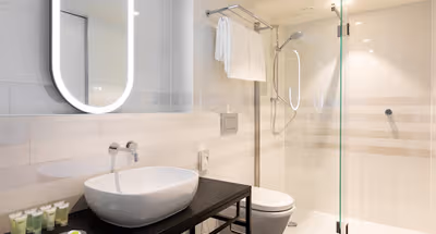 Bathroom - 1 bed apartment