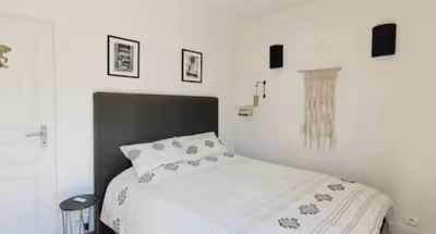 Double bed bedroom at WR - Clapeyron