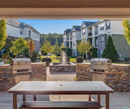 Eagle Road Service apartment