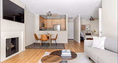 W Manchester Ave Serviced Apartments