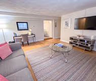 Boston Vacation, Longwood Medical, Mins to MBTA, pkg