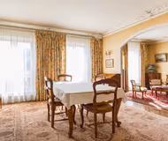 Vintage 3 Bedroom in Saint-Germain-des-Près