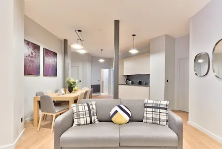 200M2 MONTORGUEIL LUXURY HOME FOR THE SUPER ENCHANTING PARISIAN EXPERIENCE