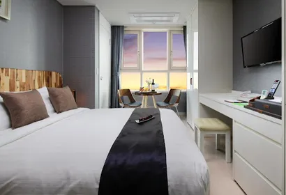 Yonsei-ro 2-gil Apartments