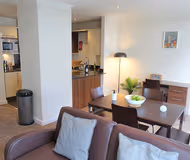 Surbiton Two Beds with Balcony