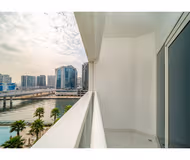 Premium Studio Apartment With Canal View