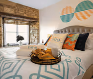 Spacious historic flat heart of town Smart TV WiFi