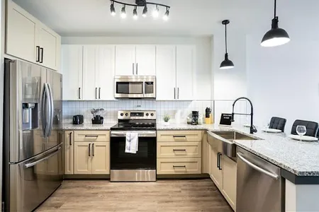 Victory Ave Serviced Apartment
