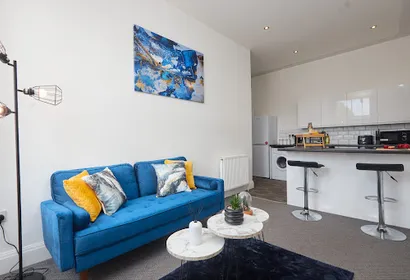 2 Blenheim Terrace - Woodhouse
