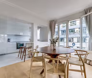 EXPERIENCE THE QUINTESSENTIAL PARIS IN THE 8TH