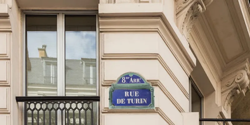Rue de Turin Serviced Apartment