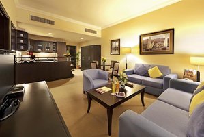 Electra Street Serviced Apartment, Al Zahiyah