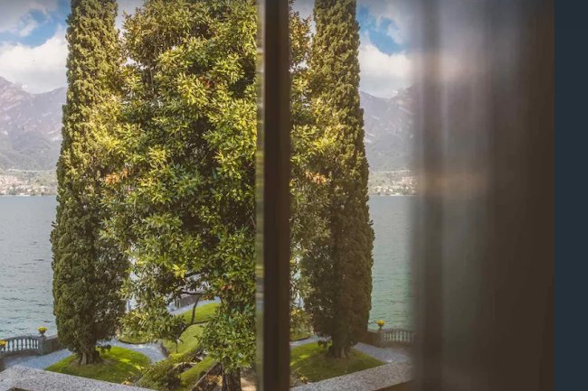 Magnificient Villa located right on the shores of Lake Como