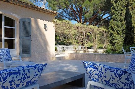 A Villa in Grimaud With Beautiful Terraces