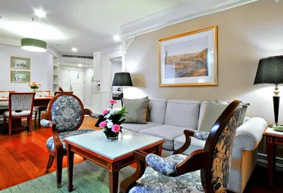 Khlong Toei Serviced Apartment