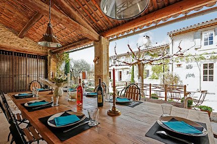 Quintessential Provencal Villa in the Hamlet of Maubec
