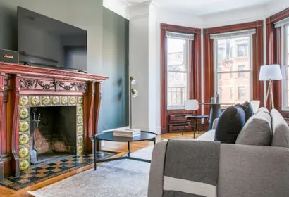 Newbury Street Apartment