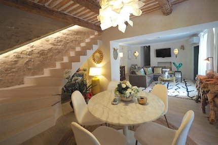 A Private Villa in the Picturesque Village of Joucas