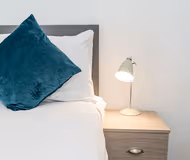 (Flo2) Nightingale 2p