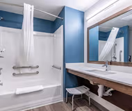 Indianapolis Castleton Apartment