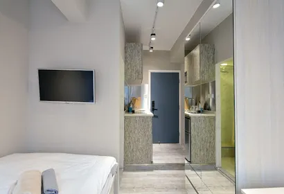Bonham Strand West Apartments