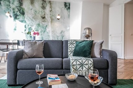 200M2 PARISIAN CHARM OUTLINED WITH LUXURY