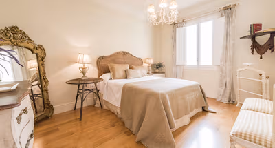 Splendom Housing Lagasca Crown