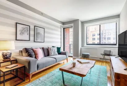W 15th St Serviced Apartments