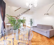 Piazza Del Serviced Apartment