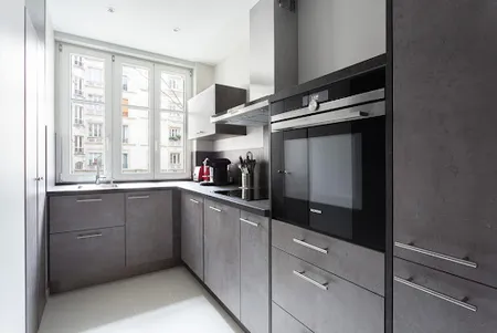 Faraday Serviced Apartment