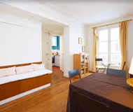 Rue Daru-Champs Elysees