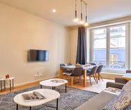 Montorgueil: Parisian Street Life