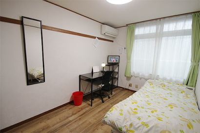 1-chōme Sakura Apartments