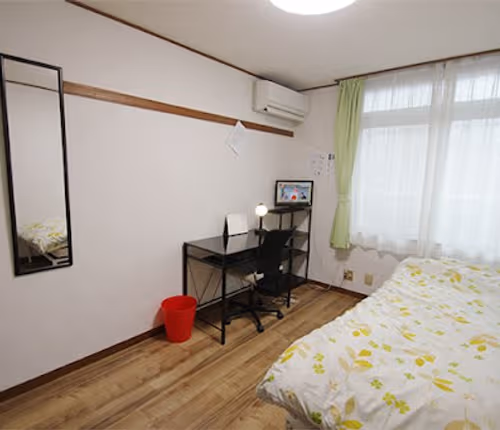 1-chōme Sakura Apartments