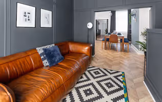 Stanley House 4 bedroom sleeps 10 5 mins to city