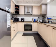 Stunning Blakely Tower Apartment