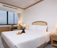 Phibun Songkhram Road Serviced Apartment