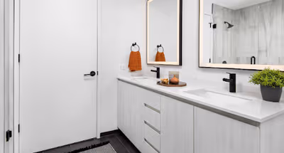 W Randolph Street Apartment